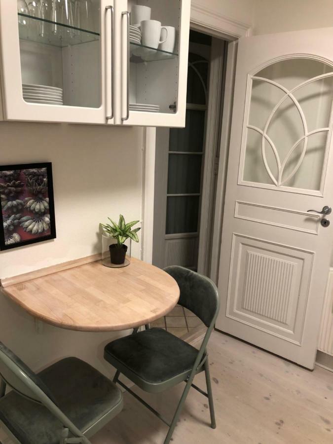 Nice 1St Floor Apartment Hvidovre Bagian luar foto
