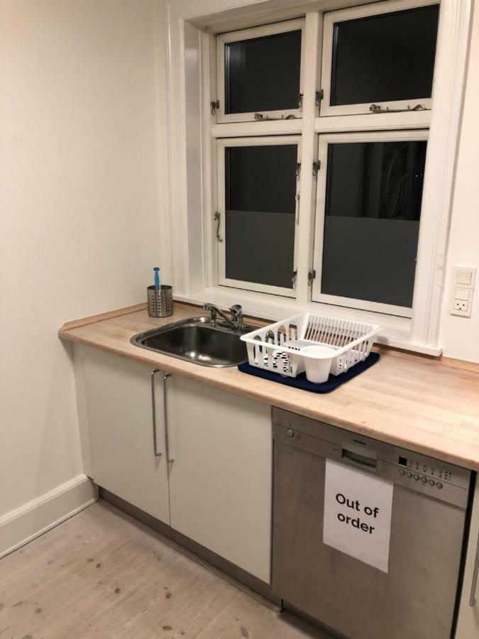 Nice 1St Floor Apartment Hvidovre Bagian luar foto